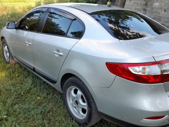 Сірий Рено Флюенс, об'ємом двигуна 1.5 л та пробігом 190 тис. км за 6500 $, фото 2 на Automoto.ua