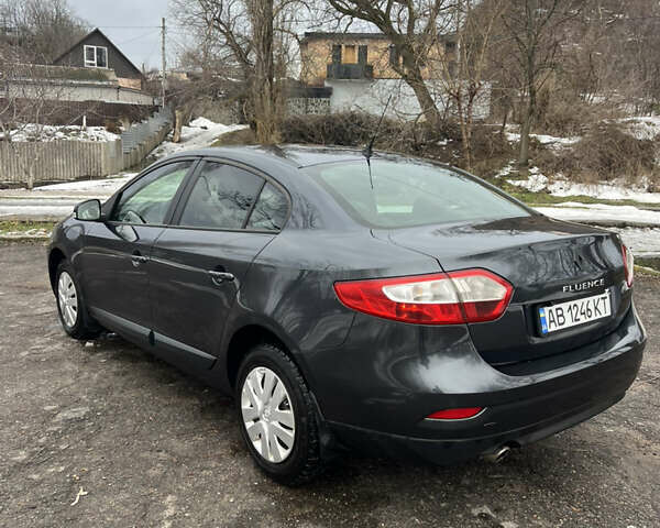 Серый Рено Флюенс, объемом двигателя 1.46 л и пробегом 225 тыс. км за 7500 $, фото 6 на Automoto.ua