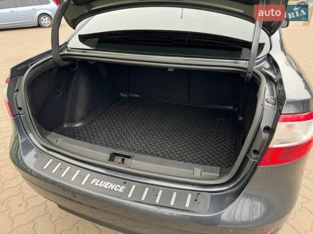 Сірий Рено Флюенс, об'ємом двигуна 1.6 л та пробігом 186 тис. км за 6999 $, фото 5 на Automoto.ua