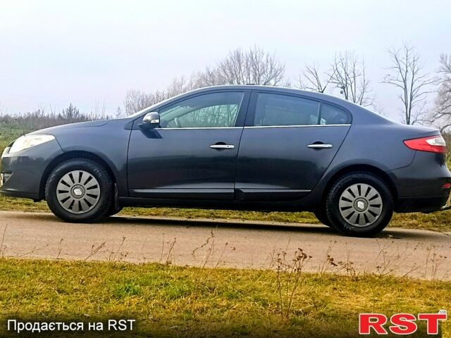 Сірий Рено Флюенс, об'ємом двигуна 1.5 л та пробігом 241 тис. км за 6900 $, фото 2 на Automoto.ua