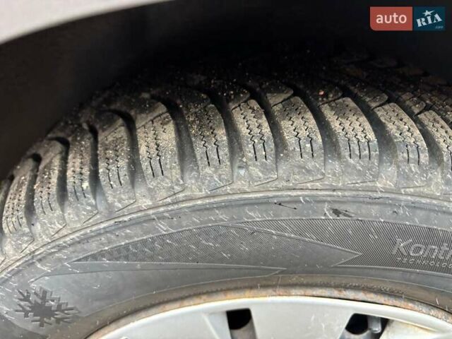 Серый Рено Флюенс, объемом двигателя 1.6 л и пробегом 109 тыс. км за 8499 $, фото 13 на Automoto.ua