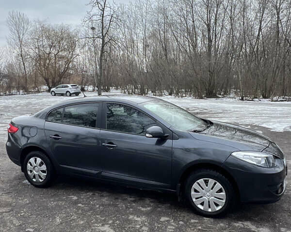 Серый Рено Флюенс, объемом двигателя 1.46 л и пробегом 225 тыс. км за 7500 $, фото 10 на Automoto.ua