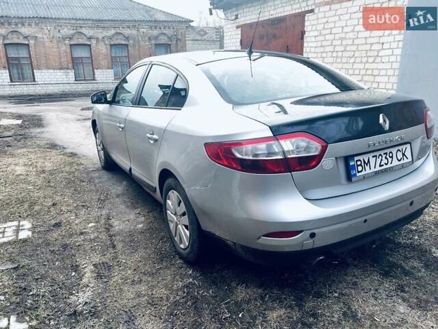 Серый Рено Флюенс, объемом двигателя 1.5 л и пробегом 172 тыс. км за 7005 $, фото 2 на Automoto.ua