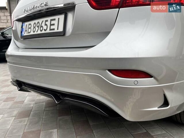 Серый Рено Флюенс, объемом двигателя 2 л и пробегом 130 тыс. км за 8150 $, фото 12 на Automoto.ua
