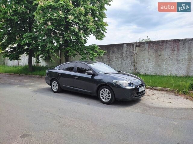 Сірий Рено Флюенс, об'ємом двигуна 0 л та пробігом 82 тис. км за 4800 $, фото 9 на Automoto.ua