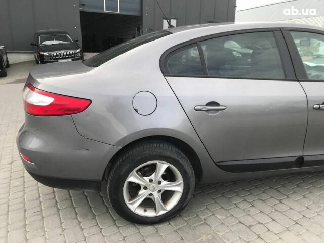 Сірий Рено Флюенс, об'ємом двигуна 1.5 л та пробігом 235 тис. км за 5500 $, фото 4 на Automoto.ua