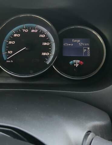 Сірий Рено Флюенс, об'ємом двигуна 0 л та пробігом 79 тис. км за 6300 $, фото 20 на Automoto.ua