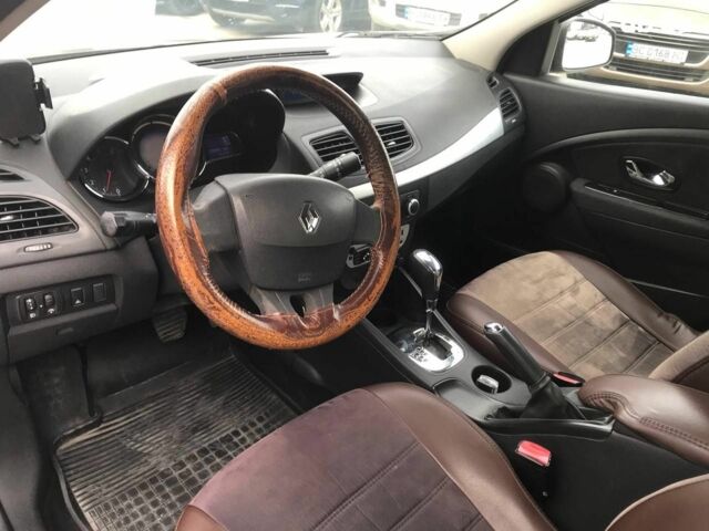 Сірий Рено Флюенс, об'ємом двигуна 1.5 л та пробігом 235 тис. км за 5500 $, фото 14 на Automoto.ua