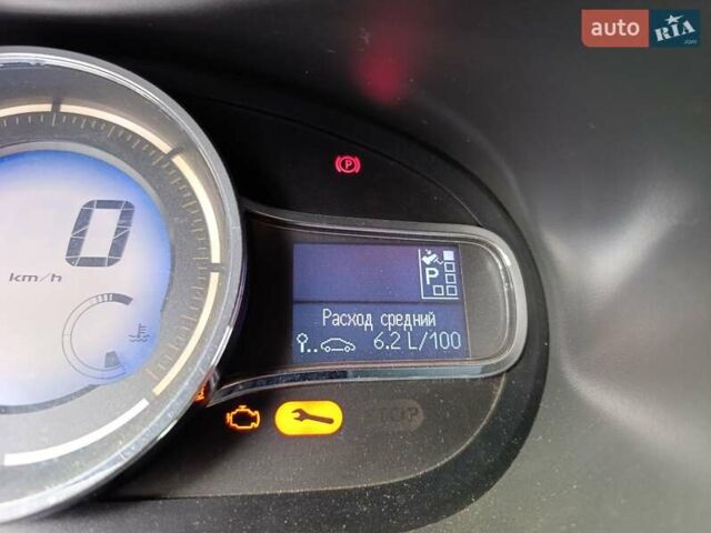 Сірий Рено Флюенс, об'ємом двигуна 1.46 л та пробігом 232 тис. км за 6500 $, фото 37 на Automoto.ua