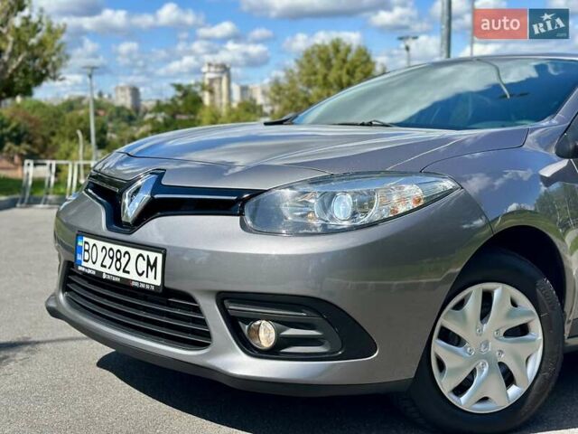 Сірий Рено Флюенс, об'ємом двигуна 1.5 л та пробігом 95 тис. км за 8999 $, фото 3 на Automoto.ua