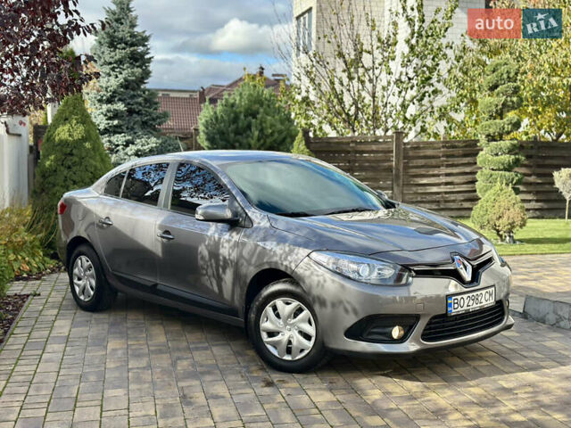 Серый Рено Флюенс, объемом двигателя 1.5 л и пробегом 95 тыс. км за 8750 $, фото 10 на Automoto.ua