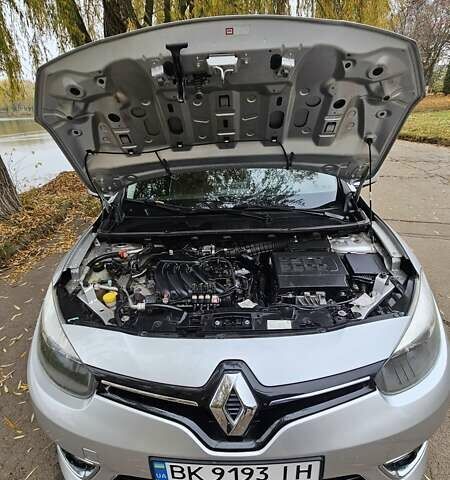 Сірий Рено Флюенс, об'ємом двигуна 1.6 л та пробігом 118 тис. км за 7850 $, фото 22 на Automoto.ua