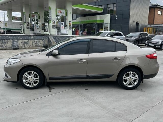 Сірий Рено Флюенс, об'ємом двигуна 1.5 л та пробігом 112 тис. км за 7999 $, фото 3 на Automoto.ua