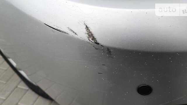 Серый Рено Флюенс, объемом двигателя 1.5 л и пробегом 230 тыс. км за 6800 $, фото 9 на Automoto.ua