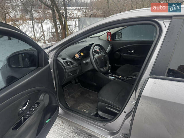 Сірий Рено Флюенс, об'ємом двигуна 1.46 л та пробігом 367 тис. км за 7000 $, фото 5 на Automoto.ua