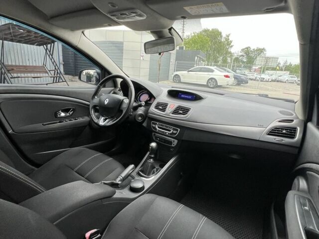 Сірий Рено Флюенс, об'ємом двигуна 1.5 л та пробігом 112 тис. км за 7999 $, фото 14 на Automoto.ua