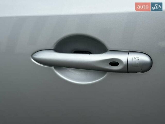 Рено Флюенс 2015 у Львові на Automoto.ua Сірий Рено Флюенс, об'ємом двигуна 1.46 л та пробігом 192 тис. км за 9499 $, фото 17 на Automoto.ua