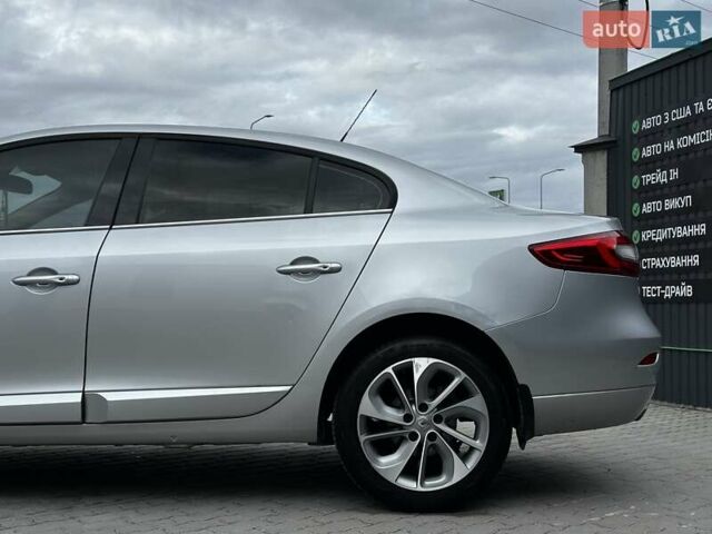 Рено Флюенс 2015 у Львові на Automoto.ua Сірий Рено Флюенс, об'ємом двигуна 1.46 л та пробігом 192 тис. км за 9499 $, фото 6 на Automoto.ua