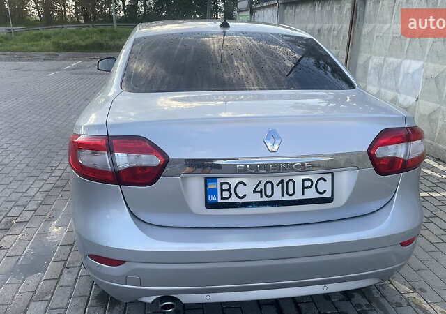 Серый Рено Флюенс, объемом двигателя 1.46 л и пробегом 191 тыс. км за 10000 $, фото 27 на Automoto.ua