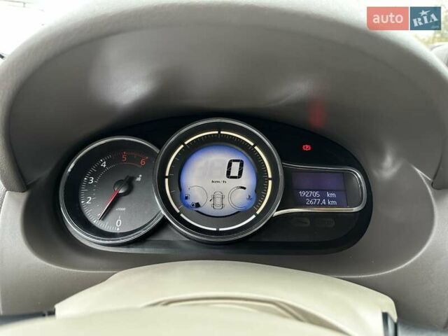 Рено Флюенс 2015 у Львові на Automoto.ua Сірий Рено Флюенс, об'ємом двигуна 1.46 л та пробігом 192 тис. км за 9499 $, фото 25 на Automoto.ua