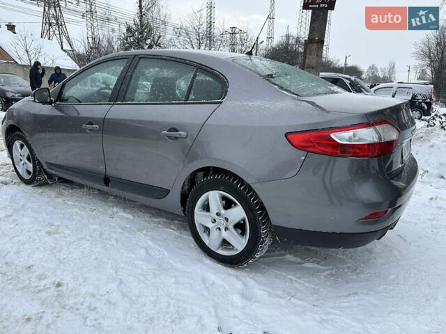 Сірий Рено Флюенс, об'ємом двигуна 1.46 л та пробігом 175 тис. км за 8900 $, фото 5 на Automoto.ua