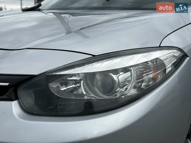 Рено Флюенс 2015 у Львові на Automoto.ua Сірий Рено Флюенс, об'ємом двигуна 1.46 л та пробігом 192 тис. км за 9499 $, фото 3 на Automoto.ua