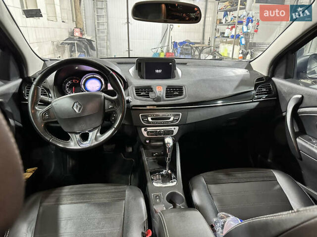 Серый Рено Флюенс, объемом двигателя 1.46 л и пробегом 198 тыс. км за 11200 $, фото 8 на Automoto.ua