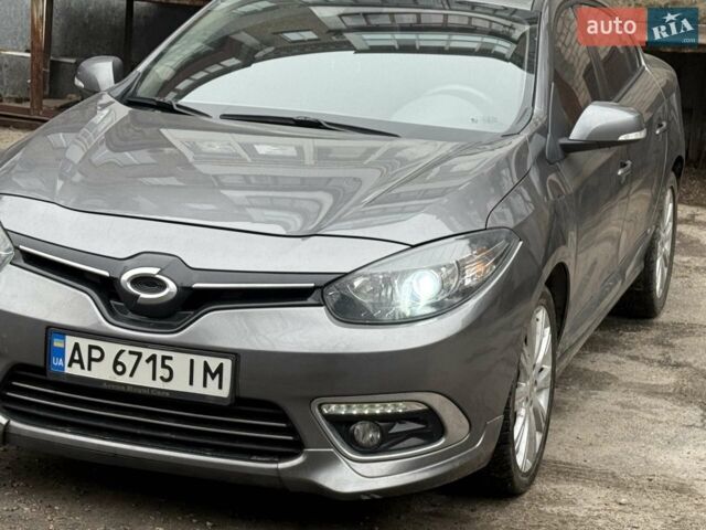 Сірий Рено Флюенс, об'ємом двигуна 1.6 л та пробігом 140 тис. км за 7500 $, фото 4 на Automoto.ua