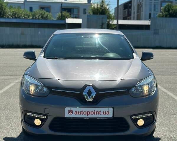 Серый Рено Флюенс, объемом двигателя 1.6 л и пробегом 173 тыс. км за 8100 $, фото 1 на Automoto.ua