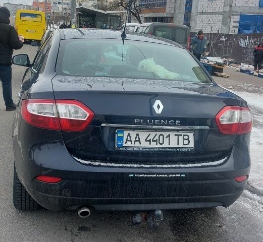 Синій Рено Флюенс, об'ємом двигуна 1.5 л та пробігом 299 тис. км за 7000 $, фото 1 на Automoto.ua