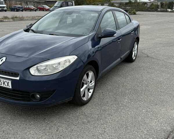 Синій Рено Флюенс, об'ємом двигуна 1.6 л та пробігом 300 тис. км за 5300 $, фото 3 на Automoto.ua