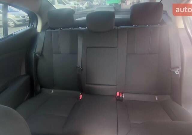 Синий Рено Флюенс, объемом двигателя 1.6 л и пробегом 284 тыс. км за 6500 $, фото 6 на Automoto.ua