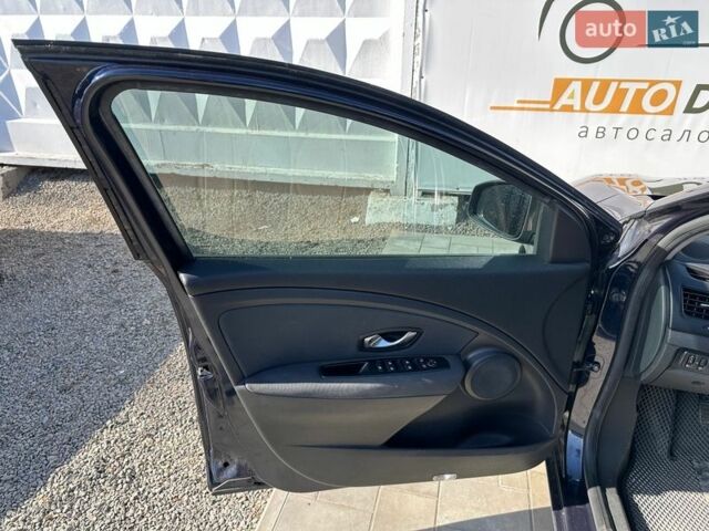 Синій Рено Флюенс, об'ємом двигуна 1.46 л та пробігом 190 тис. км за 6900 $, фото 12 на Automoto.ua