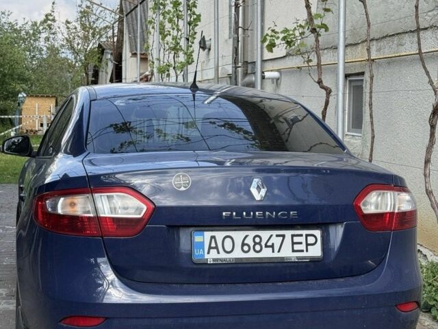 Синий Рено Флюенс, объемом двигателя 1.6 л и пробегом 335 тыс. км за 4696 $, фото 1 на Automoto.ua
