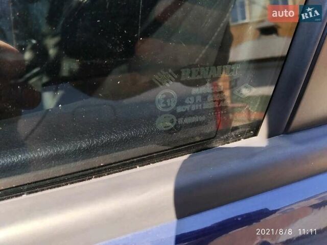 Синій Рено Флюенс, об'ємом двигуна 1.6 л та пробігом 288 тис. км за 6200 $, фото 10 на Automoto.ua