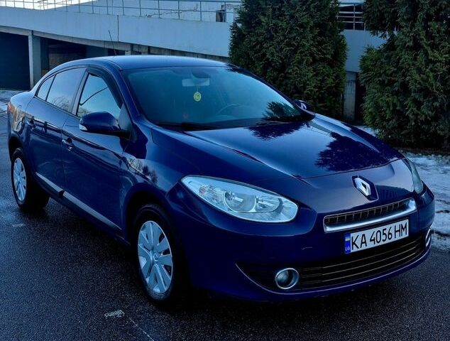 Синий Рено Флюенс, объемом двигателя 1.6 л и пробегом 225 тыс. км за 5900 $, фото 13 на Automoto.ua