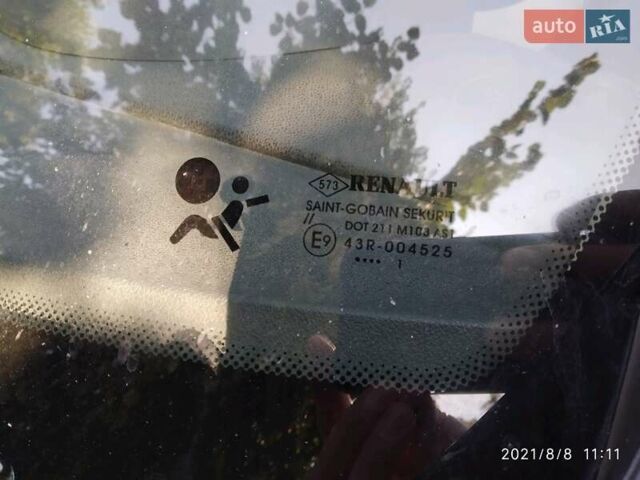 Синій Рено Флюенс, об'ємом двигуна 1.6 л та пробігом 288 тис. км за 6200 $, фото 12 на Automoto.ua