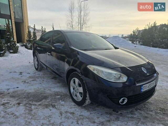 Синий Рено Флюенс, объемом двигателя 1.6 л и пробегом 129 тыс. км за 6300 $, фото 1 на Automoto.ua