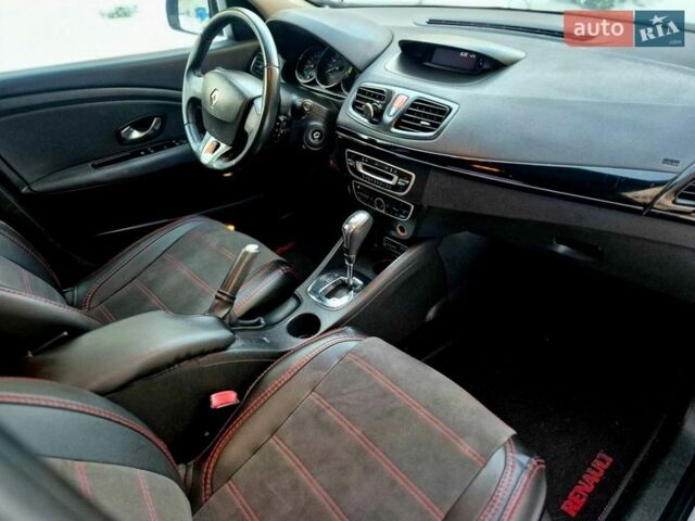 Синий Рено Флюенс, объемом двигателя 1.6 л и пробегом 225 тыс. км за 5900 $, фото 40 на Automoto.ua