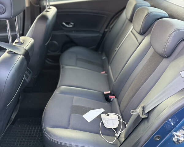 Синий Рено Флюенс, объемом двигателя 0 л и пробегом 66 тыс. км за 3999 $, фото 15 на Automoto.ua