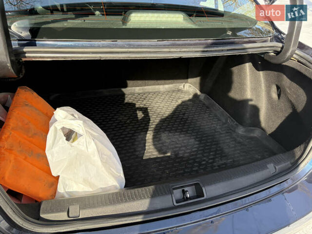 Синий Рено Флюенс, объемом двигателя 2 л и пробегом 247 тыс. км за 5950 $, фото 9 на Automoto.ua