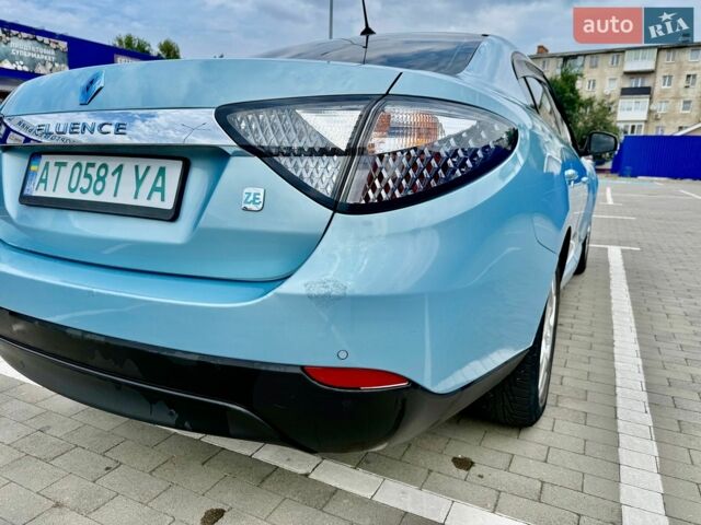 Синий Рено Флюенс, объемом двигателя 0 л и пробегом 156 тыс. км за 6800 $, фото 25 на Automoto.ua