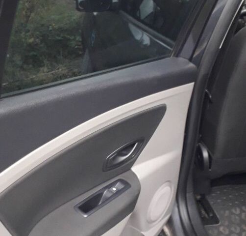 Синий Рено Флюенс, объемом двигателя 0 л и пробегом 62 тыс. км за 7000 $, фото 5 на Automoto.ua