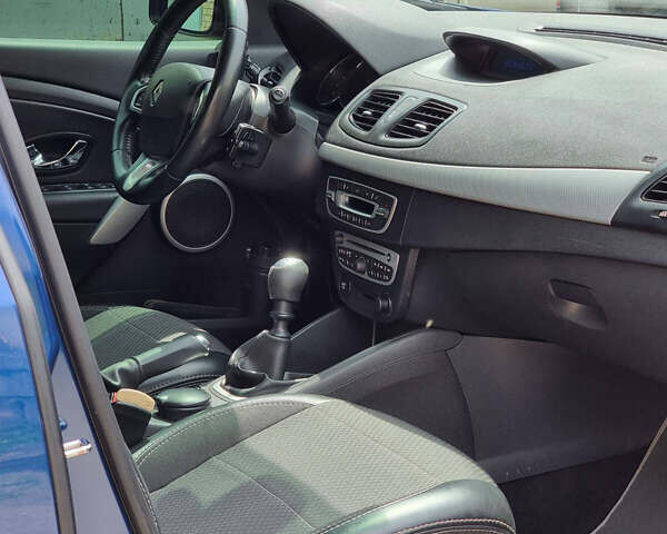 Синій Рено Флюенс, об'ємом двигуна 2 л та пробігом 362 тис. км за 3500 $, фото 11 на Automoto.ua