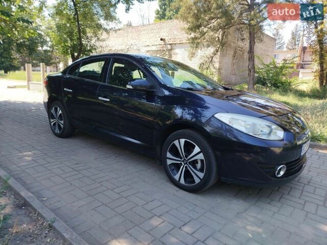 Синій Рено Флюенс, об'ємом двигуна 1.46 л та пробігом 305 тис. км за 6200 $, фото 2 на Automoto.ua