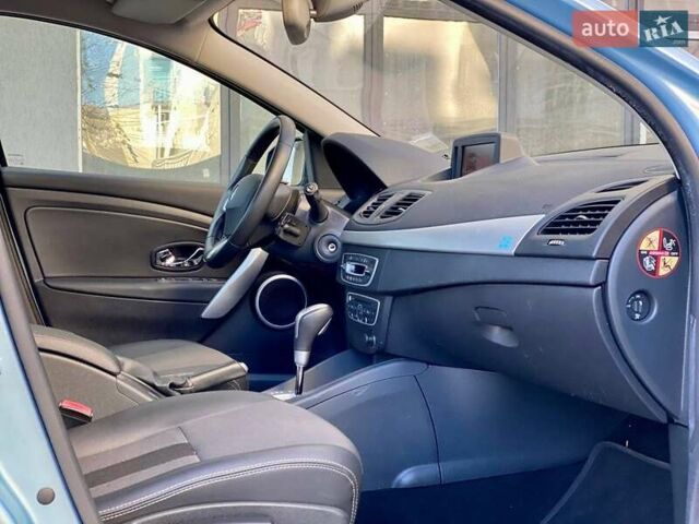 Синий Рено Флюенс, объемом двигателя 0 л и пробегом 109 тыс. км за 9500 $, фото 18 на Automoto.ua