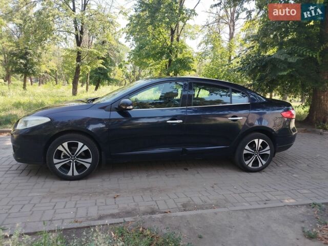 Синій Рено Флюенс, об'ємом двигуна 1.46 л та пробігом 305 тис. км за 6200 $, фото 3 на Automoto.ua