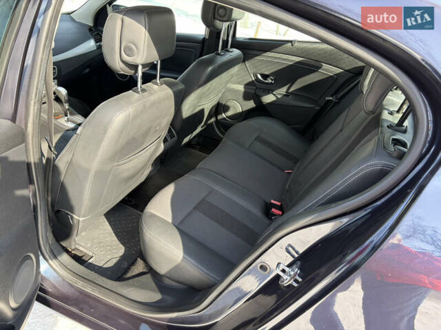 Синий Рено Флюенс, объемом двигателя 2 л и пробегом 247 тыс. км за 5950 $, фото 8 на Automoto.ua