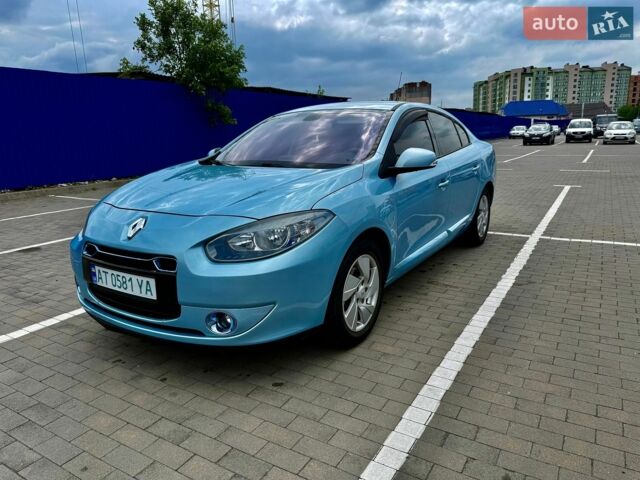 Синий Рено Флюенс, объемом двигателя 0 л и пробегом 156 тыс. км за 6800 $, фото 34 на Automoto.ua