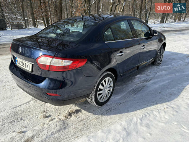 Синий Рено Флюенс, объемом двигателя 2 л и пробегом 247 тыс. км за 5950 $, фото 10 на Automoto.ua